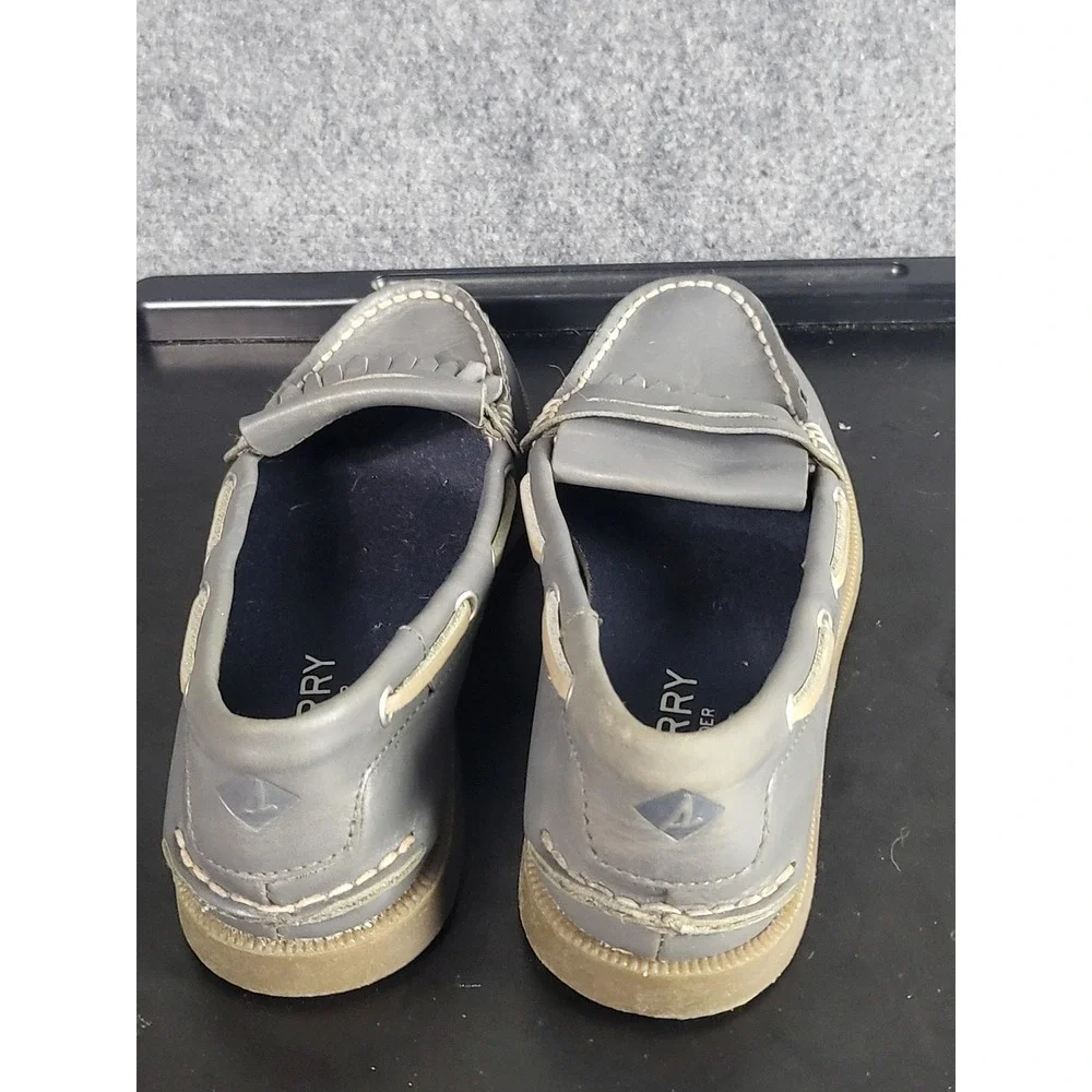 Sperry step into